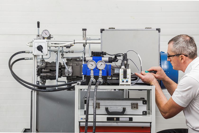 نحوه تست و تشخیص مشکلات رایج در سیستم‌های هیدرولیکی